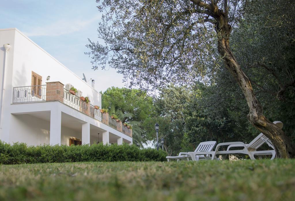 Il Delfino Villa Pisticci Exteriör bild